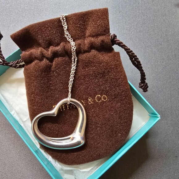 Tiffany & Co Elsa Peretti 35mm Open Heart Pendant on 33" Chain - Picture 7 of 7